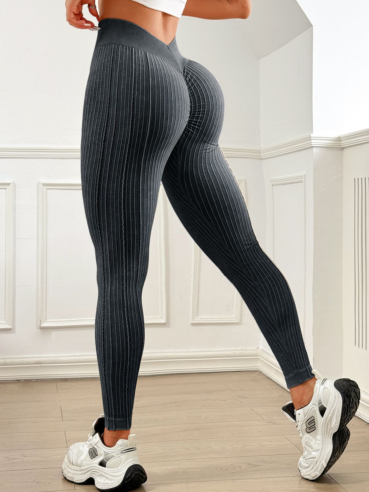 Ribbed V-Waist Scrunch High-waisted Bum Leggings