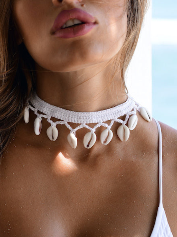 Handmade Short Shell Choker Necklace