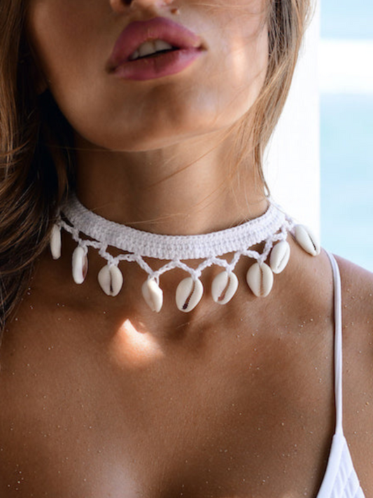 Handmade Short Shell Choker Necklace