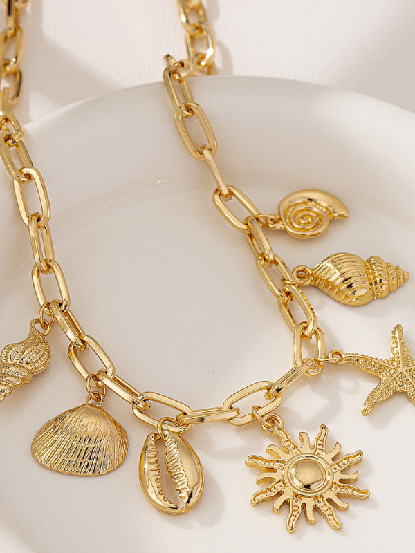 Coastal Charm Shell Pearl Necklace