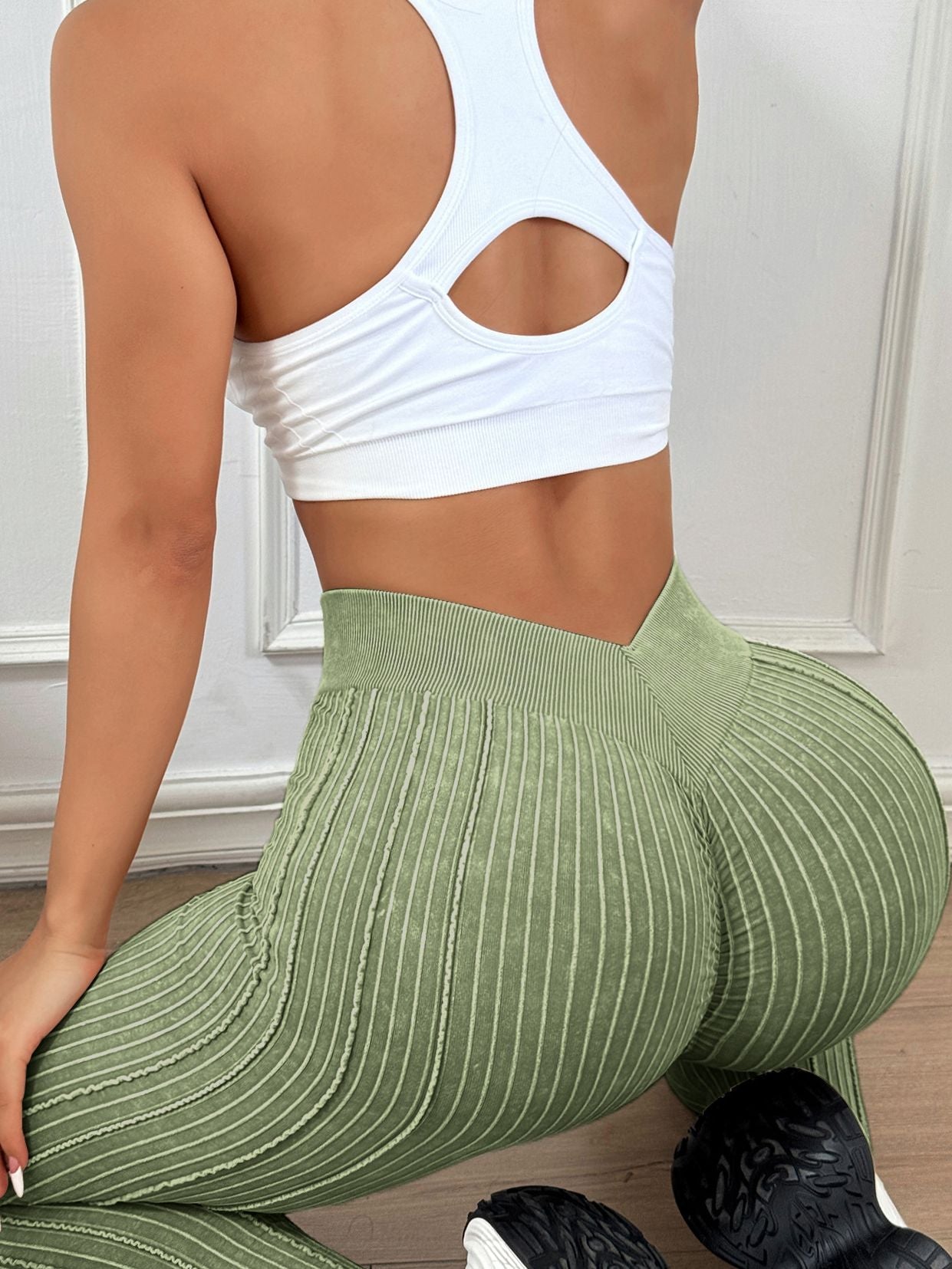 Ribbed V-Waist Scrunch High-waisted Bum Leggings