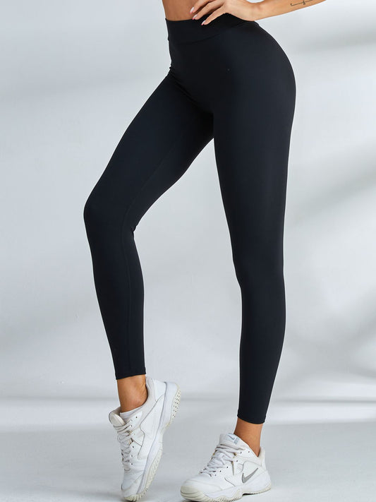 Sculpting V-Back Scrunch Bum Leggings