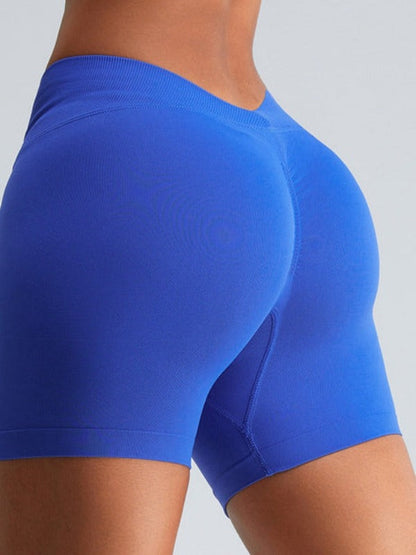 V-Back Sculpt Scrunch Bum Leggings