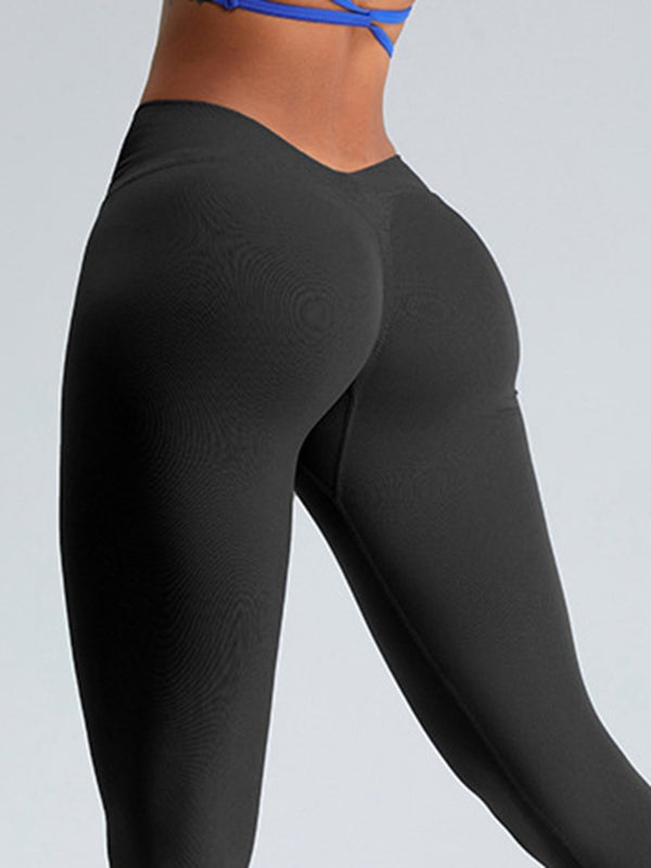 V-Back Sculpt Scrunch Bum Leggings